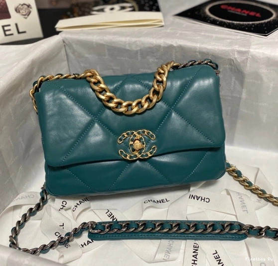 First Bag Ru BAG FLAP CHANEL 19 0728